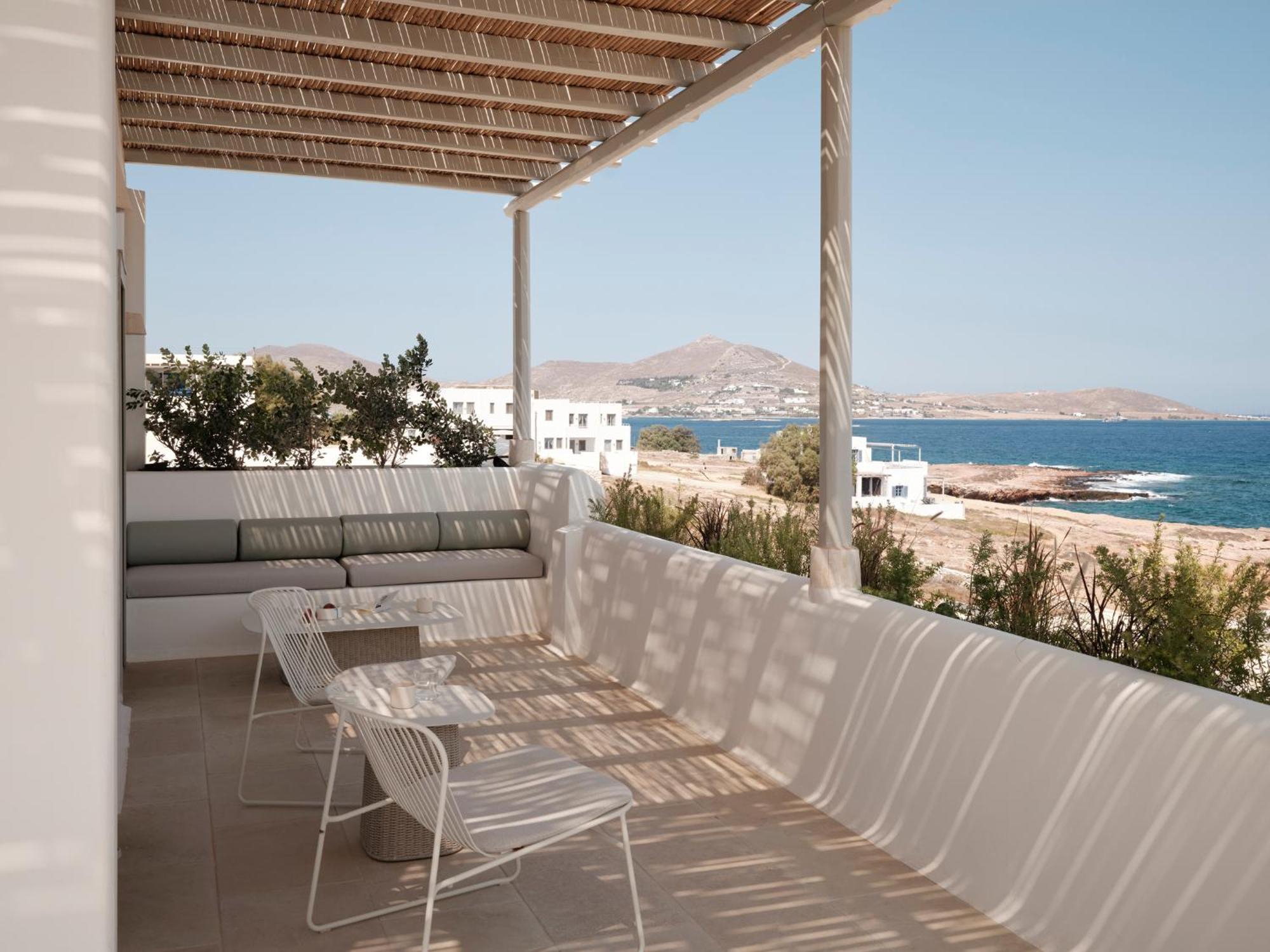 Akria Seaside Suites Nausa Exteriér fotografie